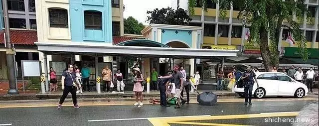 新加坡现实版古惑仔,当街砍人