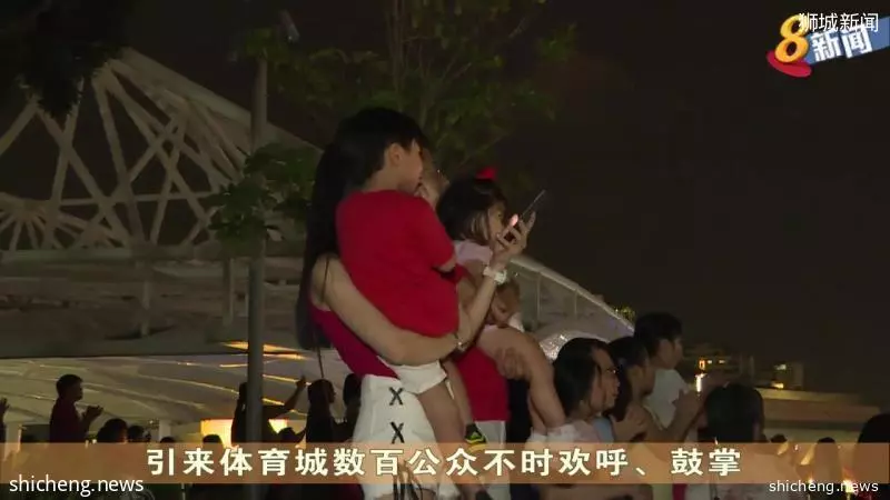 1万8000人齐聚体育城庆国庆 也有人东海岸租帐篷看烟火