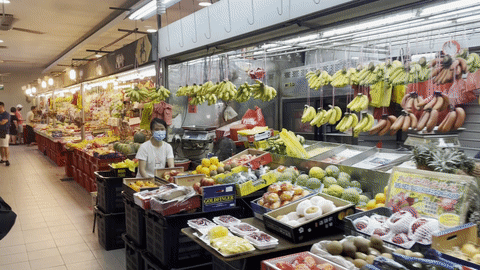 实地打卡！新加坡知名菜市场！牛羊肉海鲜年花选择超多，比超市便宜