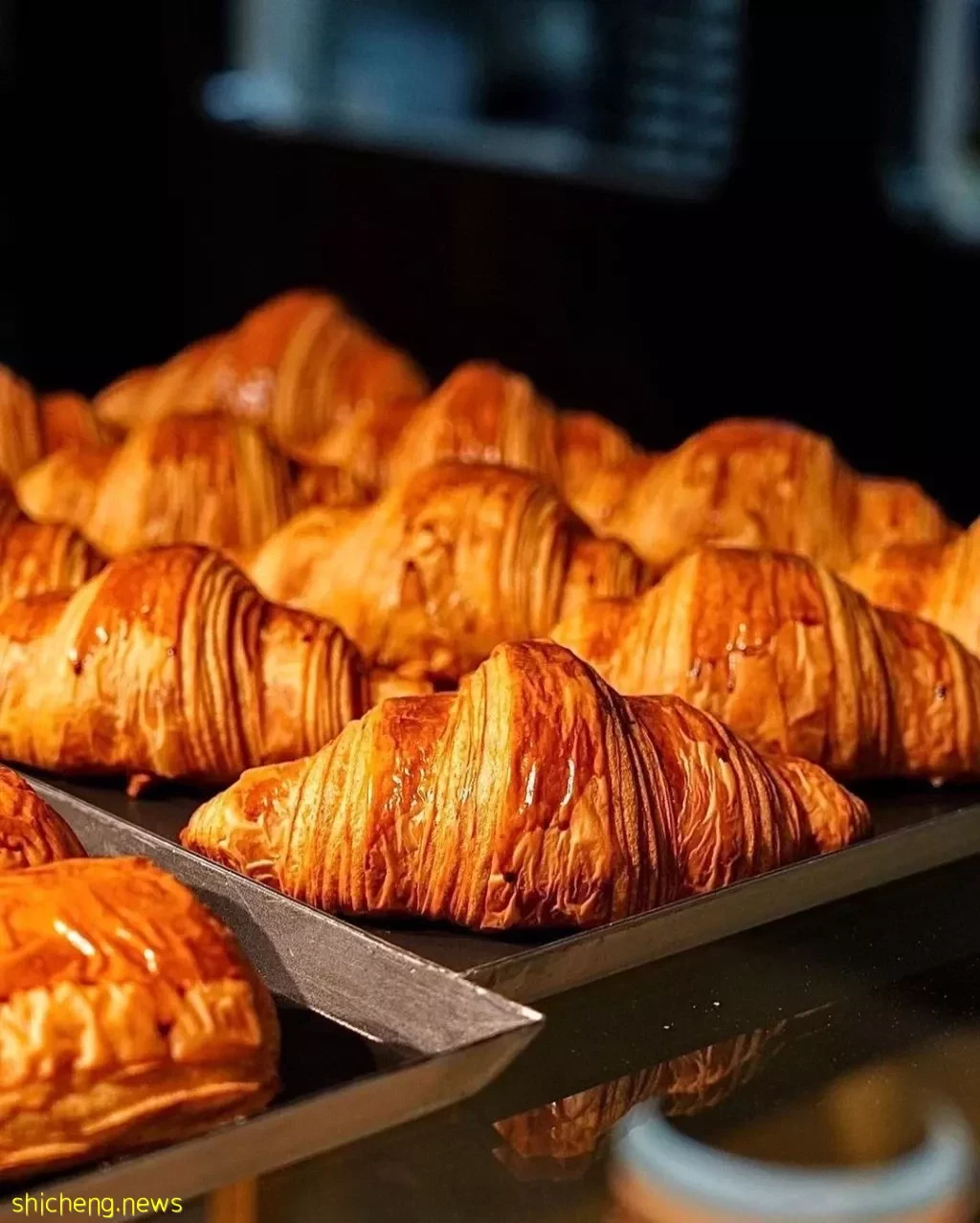 惊喜突然降临!Tiong Bahru Bakery免费送可颂🥐,买饮品就免费送7个可颂哦