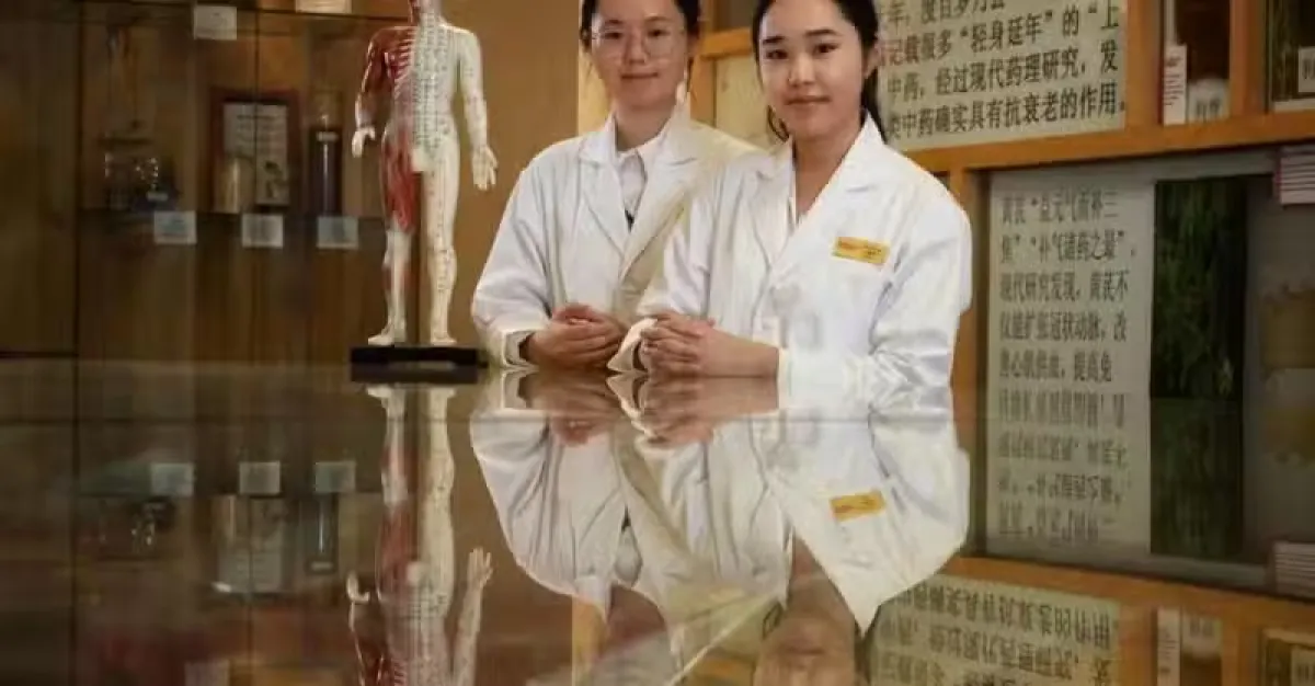 NTU助力新加坡中医药界培养新鲜血液 | 狮城新闻 | 新加坡新闻